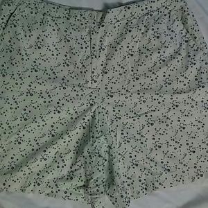 Sale $7 items 3/$15 Lizgolf Shorts